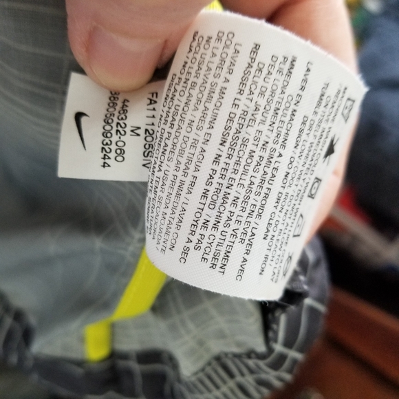 Nike running gray windbreaker medium - Picture 7 of 7